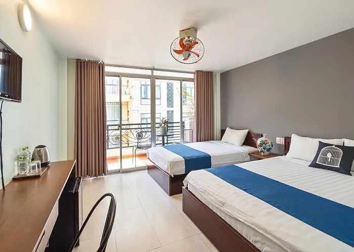 Khách sạn Hạnh Chương